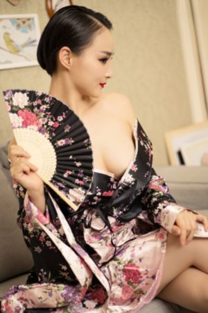 向涟苍士献上纯洁免费看_HDBD在线观看