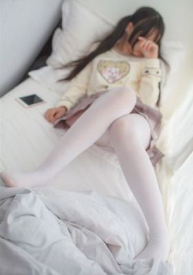 女教师无删减120分钟_720高清完整版