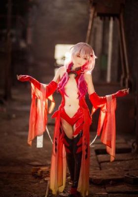 善良美丽女邻居4_4K高清完整版